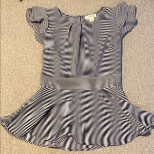 Very flattering blouse